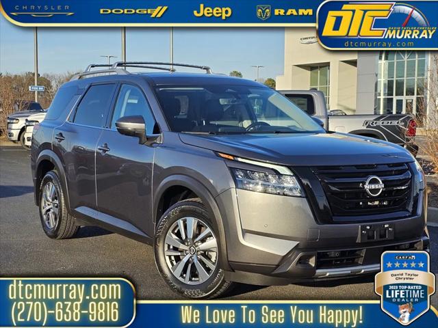 2023 Nissan Pathfinder SL 4WD