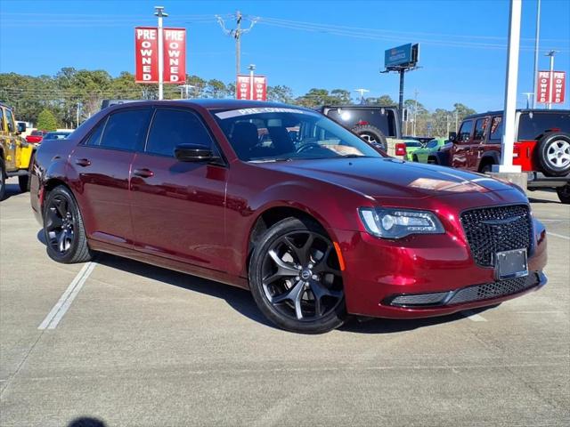 2021 Chrysler 300 Touring