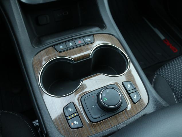 2023 GMC Acadia FWD SLE