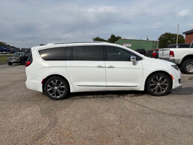 2017 Chrysler Pacifica Limited