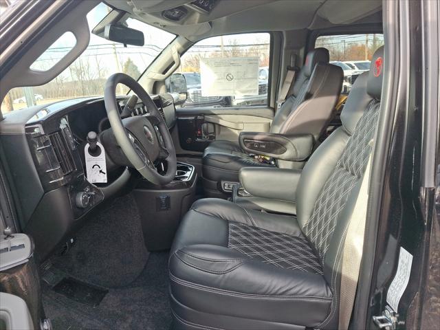 2025 GMC Savana Cargo RWD 2500 Extended Wheelbase Work Van