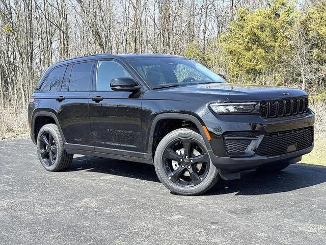2025 Jeep Grand Cherokee GRAND CHEROKEE ALTITUDE 4X4