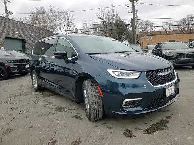 2025 Chrysler Pacifica PACIFICA SELECT