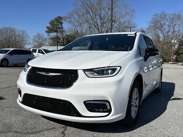 2025 Chrysler Pacifica PACIFICA SELECT