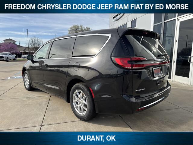 2025 Chrysler Pacifica PACIFICA SELECT