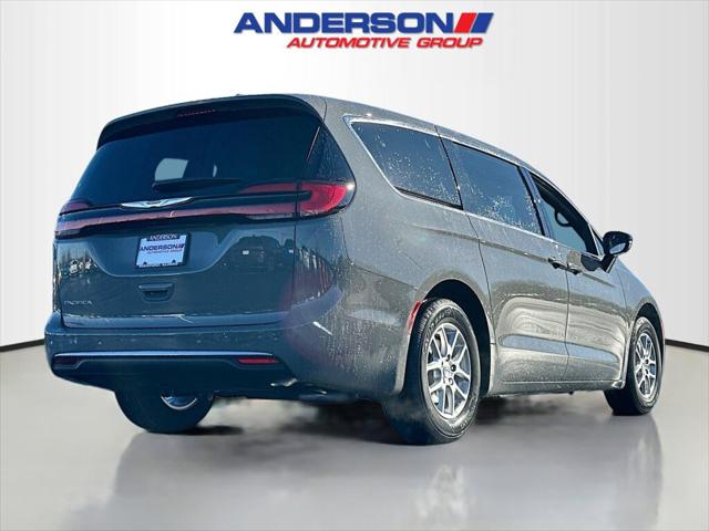 2025 Chrysler Pacifica PACIFICA SELECT