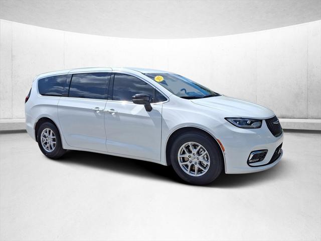 2025 Chrysler Pacifica PACIFICA SELECT