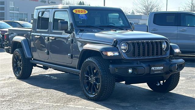 2025 Jeep Gladiator GLADIATOR NIGHTHAWK 4X4
