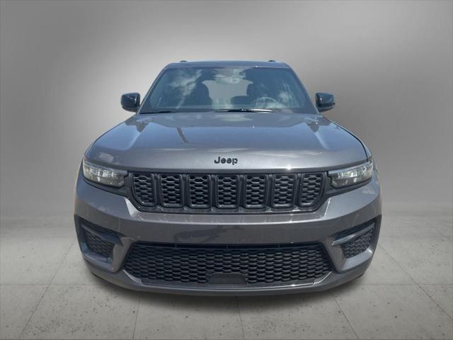 2025 Jeep Grand Cherokee GRAND CHEROKEE ALTITUDE 4X2
