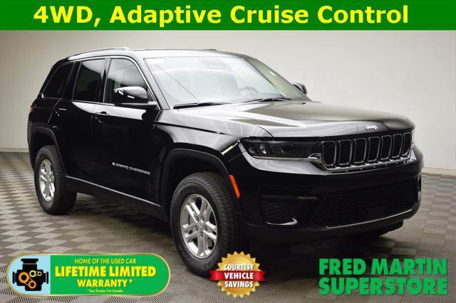2025 Jeep Grand Cherokee GRAND CHEROKEE LAREDO 4X4