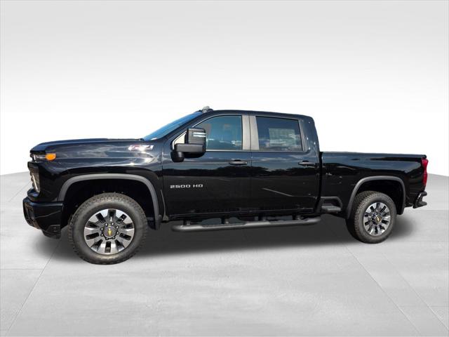 2025 Chevrolet Silverado 2500HD 4WD Crew Cab Standard Bed Custom