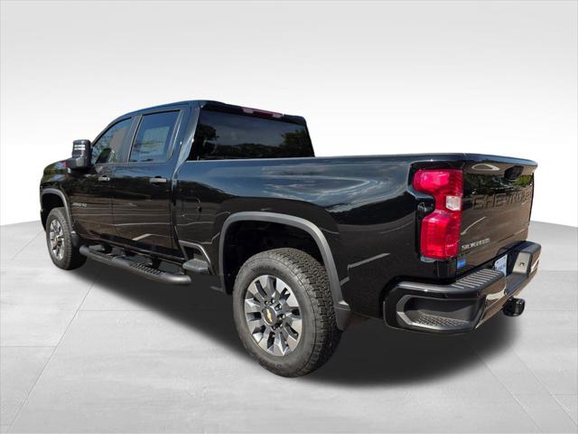 2025 Chevrolet Silverado 2500HD 4WD Crew Cab Standard Bed Custom