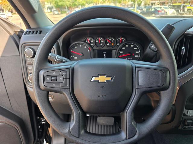 2025 Chevrolet Silverado 2500HD 4WD Crew Cab Standard Bed Custom