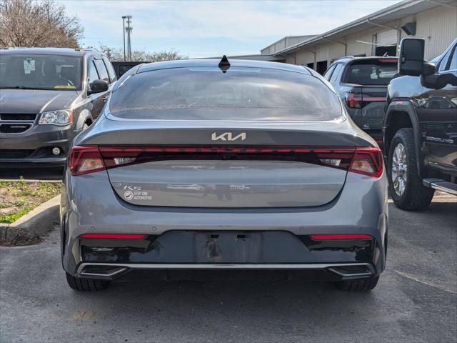 2022 Kia K5 EX