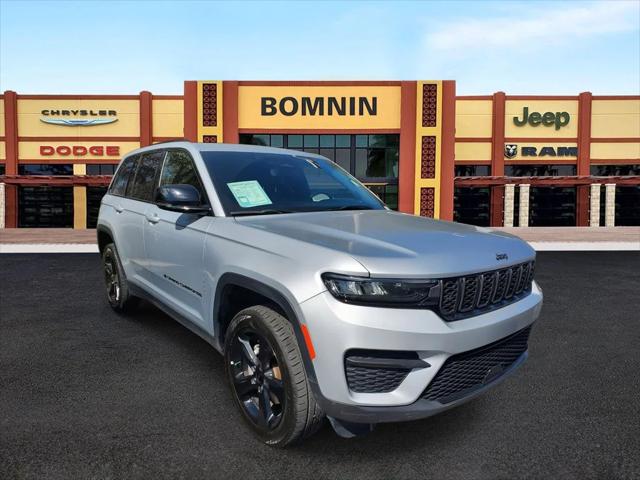 2022 Jeep Grand Cherokee Altitude 4x4