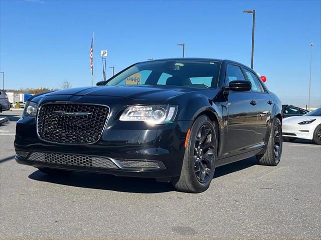 2019 Chrysler 300 Touring