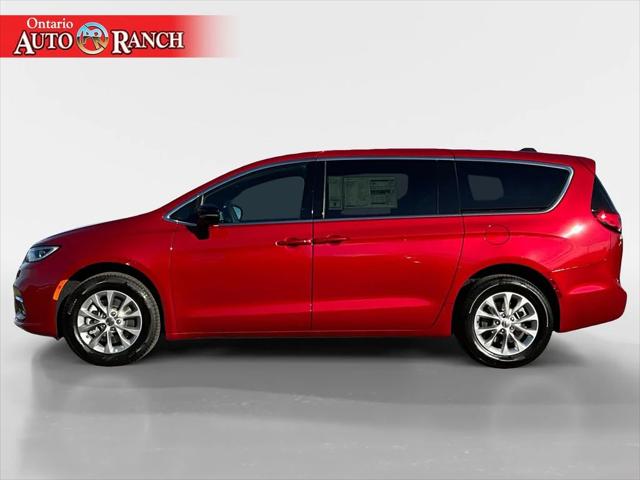 2025 Chrysler Pacifica PACIFICA SELECT AWD
