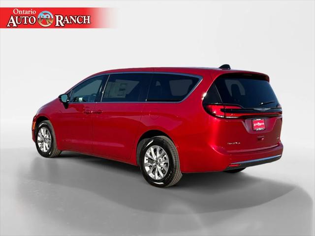 2025 Chrysler Pacifica PACIFICA SELECT AWD