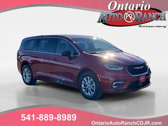 2025 Chrysler Pacifica PACIFICA SELECT AWD