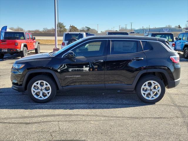 2025 Jeep Compass COMPASS SPORT 4X4