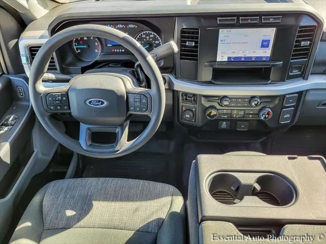 2023 Ford F-550 XLT