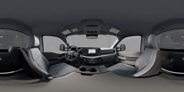 2023 Ford F-550 XLT