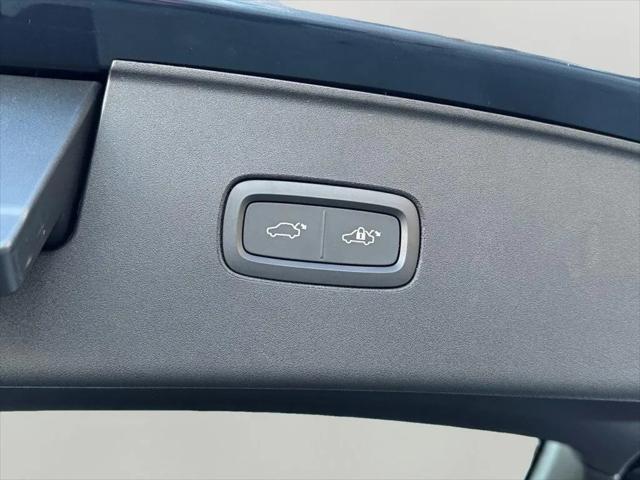 2025 Volvo X 90 Ultra, Twin Motor Performance, Fully electric, 7 Seats