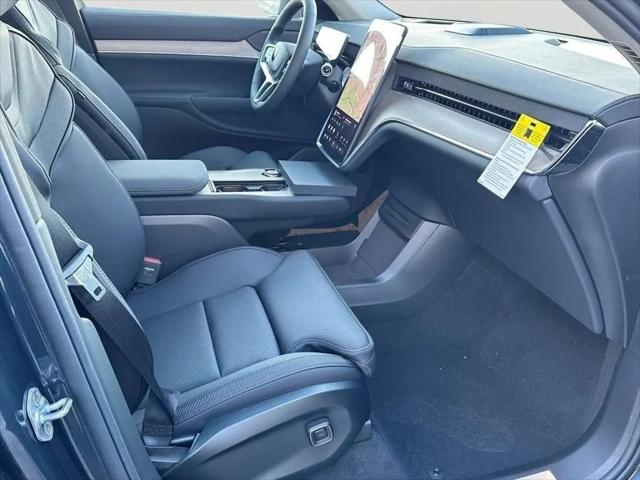 2025 Volvo X 90 Ultra, Twin Motor Performance, Fully electric, 7 Seats