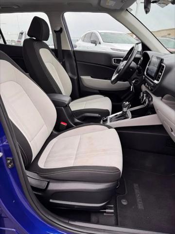 2022 Hyundai Venue SEL