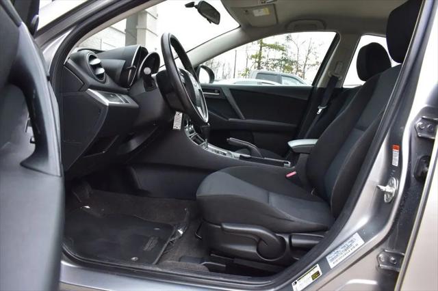 2011 Mazda Mazda3 i Touring
