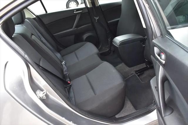 2011 Mazda Mazda3 i Touring