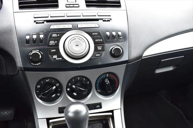 2011 Mazda Mazda3 i Touring