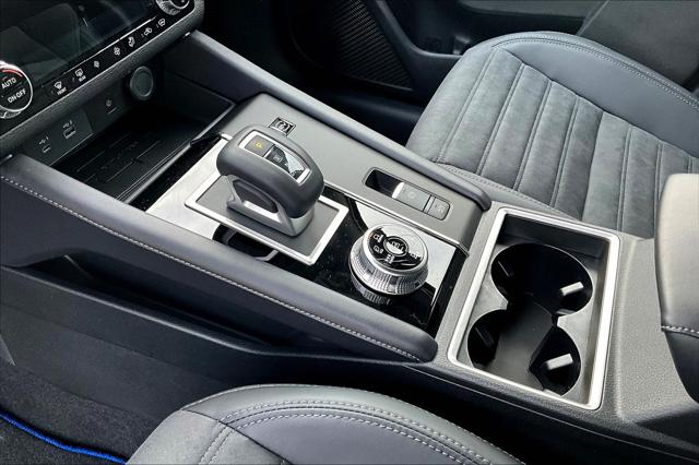 2025 Mitsubishi Outlander PHEV SE S-AWC