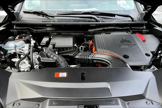 2025 Mitsubishi Outlander PHEV ES S-AWC