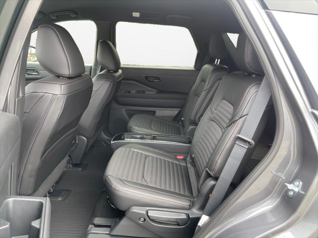 2025 Nissan Pathfinder Rock Creek 4WD