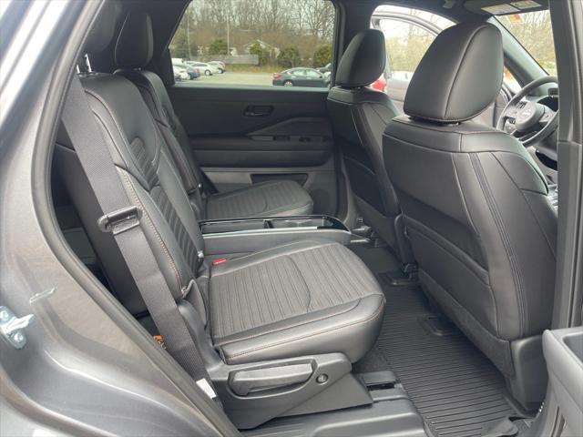2025 Nissan Pathfinder Rock Creek 4WD