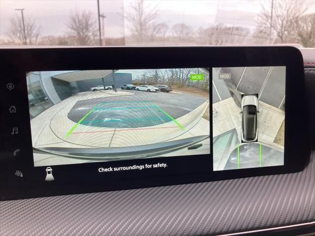 2025 Nissan Kicks SR FWD