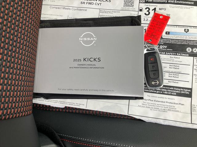 2025 Nissan Kicks SR FWD