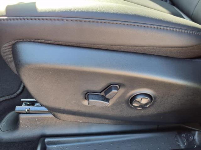 2025 Chrysler Pacifica PACIFICA SELECT