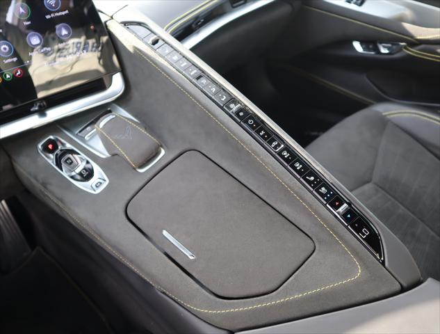 2023 Chevrolet Corvette Stingray RWD Convertible 3LT