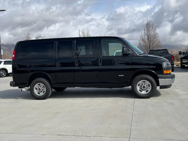 2021 GMC Savana Cargo RWD 3500 Regular Wheelbase Work Van