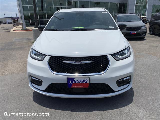 2025 Chrysler Pacifica Hybrid PACIFICA PLUG-IN HYBRID SELECT
