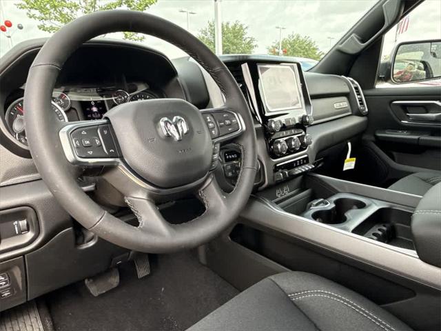2025 RAM Ram 1500 RAM 1500 LONE STAR CREW CAB 4X4 57 BOX