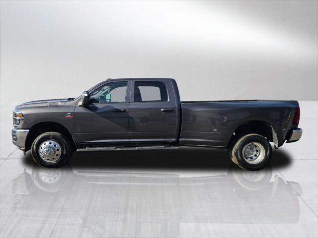 2025 RAM Ram 3500 RAM 3500 TRADESMAN CREW CAB 4X4 8 BOX