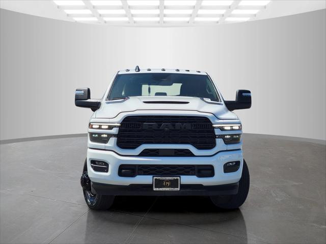 2025 RAM Ram 3500 RAM 3500 LARAMIE CREW CAB 4X4 8 BOX