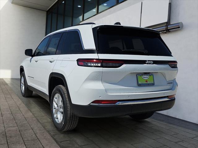 2025 Jeep Grand Cherokee GRAND CHEROKEE LAREDO X 4X2