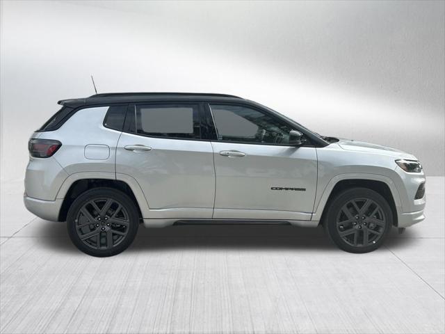 2025 Jeep Compass COMPASS LIMITED 4X4