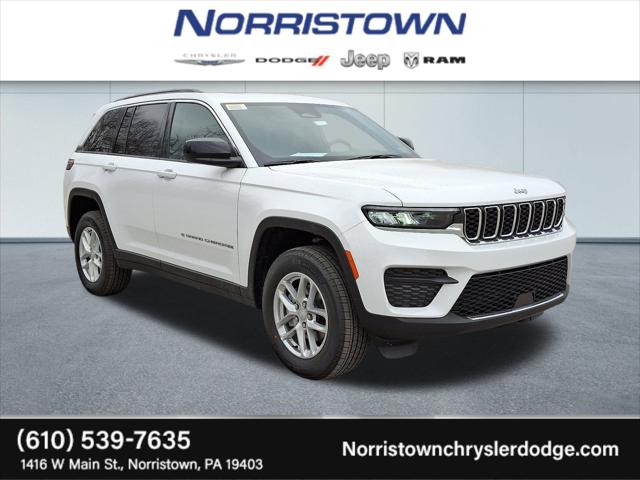 2025 Jeep Grand Cherokee GRAND CHEROKEE LAREDO X 4X4