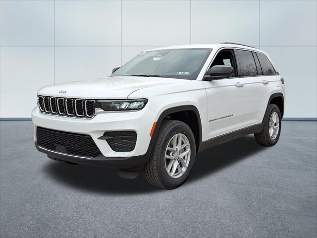 2025 Jeep Grand Cherokee GRAND CHEROKEE LAREDO X 4X4