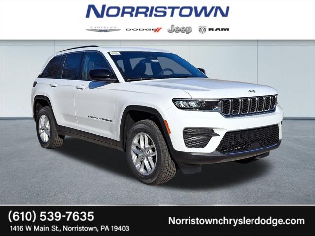 2025 Jeep Grand Cherokee GRAND CHEROKEE LAREDO X 4X4